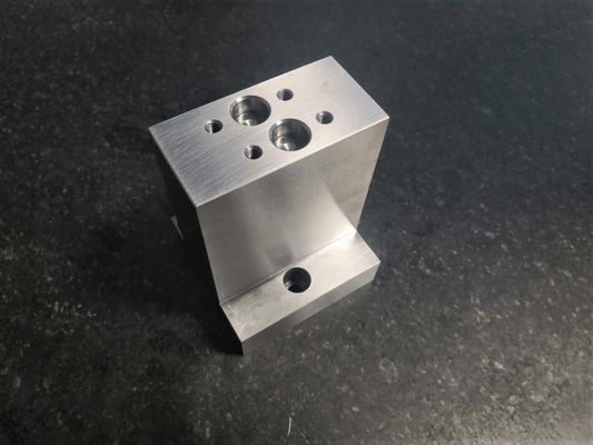 Concentricity 0.02mm Precision Mechanical Parts Ra0.4 HRC63